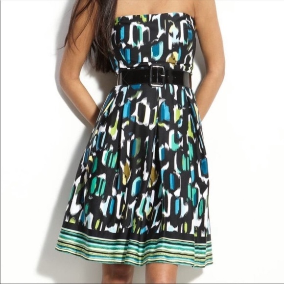 Muse Dresses & Skirts - Muse printed belted strapless empire a line pockets dress Size XL